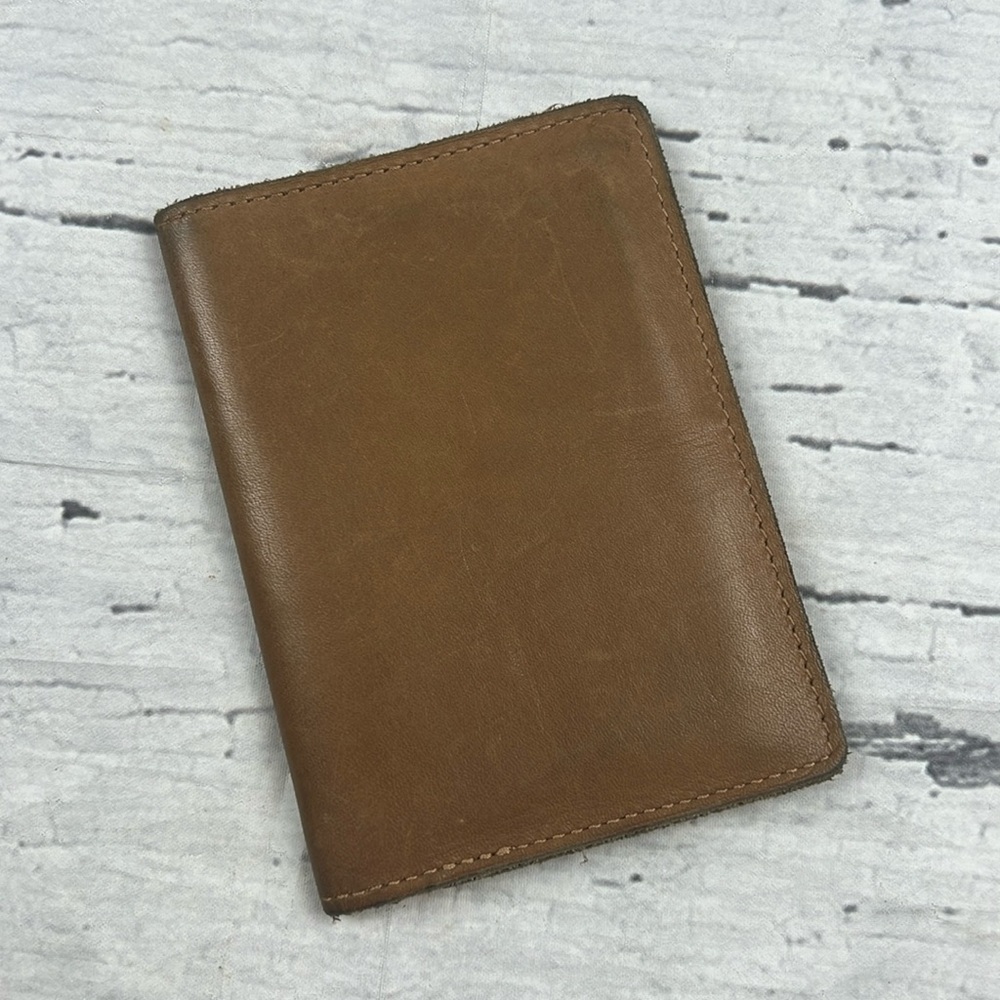 LINE of TRADE - Passport Holder - Raw Leather - Tan